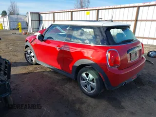 2016 MINI Hardtop with VIN WMWXP5C59G3B15378, listed as a IAAI auction lot 41788202 with 57,873 mi miles and . Bid and sale history available at DreamBid. Image 3.