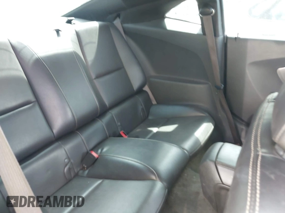 2014 Chevrolet Camaro SS с VIN 2G1FK1EJ9E9177180, выставлен на аукционе IAAI как лот 42479472 с пробегом 141 515 миль миль и . История ставок и продаж доступна на DreamBid. Изображение 8.