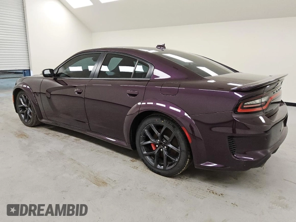2022 Dodge Charger SRT Hellcat Redeye Widebody Jailbreak with VIN 2C3CDXL94NH117205, listed as a Copart auction lot 42099315 with 5,076 mi miles and Clean Title. Bid and sale history available at carsss.com. Image 2.