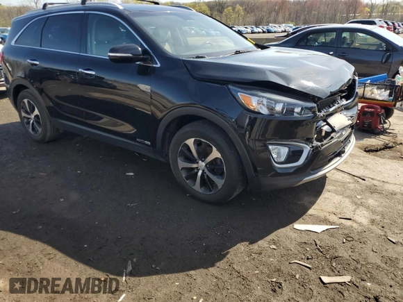 2018 Kia Sorento EX with VIN 5XYPHDA52JG418628, listed as a Copart auction lot 53713965 with 105,819 mi miles and Non repairable. Bid and sale history available at DreamBid. Image 4.
