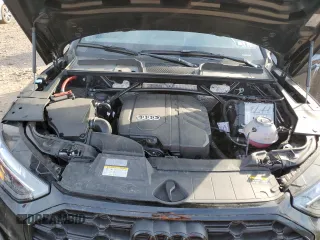 2024 Audi Q5 S line Premium z VIN WA1GAAFY6R2112201, wystawiony jako Copart lot #54532985 z przebiegiem 10 795 mil mil oraz Szkoda całkowita • Salvage title. Historia ofert i sprzedaży dostępna na DreamBid. Obrazek 12.