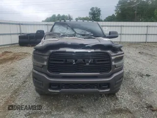 2021 Ram 2500 Laramie z VIN 3C6UR5FL9MG576488, wystawiony jako Copart lot #58339295 z przebiegiem Nie podano mil oraz Szkoda całkowita • Salvage title. Historia ofert i sprzedaży dostępna na DreamBid. Obrazek 5.