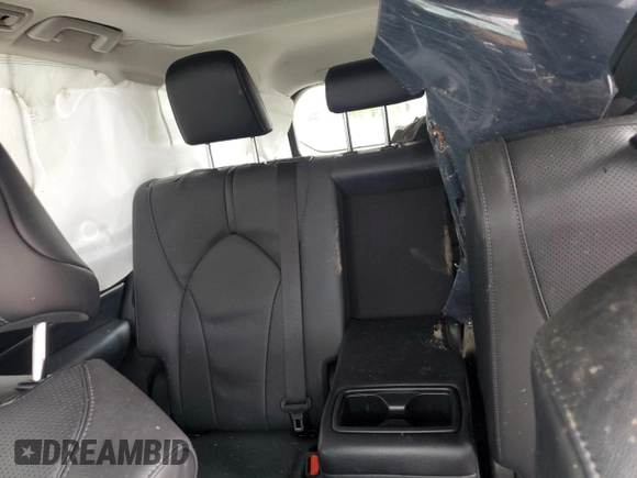 2024 Toyota Highlander XLE with VIN 5TDAAAB59RS001075, listed as a Copart auction lot 56958835 with 35,970 mi miles and Salvage title. Bid and sale history available at DreamBid. Image 10.