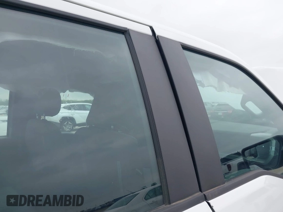 2022 Ford F-150 XL z VIN 1FTEX1CB1NKD70793, wystawiony jako IAAI lot #42189042 z przebiegiem 12 339 mil mil oraz . Historia ofert i sprzedaży dostępna na DreamBid. Obrazek 21.