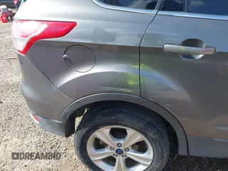 2013 Ford Escape SE with VIN 1FMCU0GX4DUD68468, listed as a IAAI auction lot 42715806 with 95,236 mi miles and . Bid and sale history available at DreamBid. Image 6.