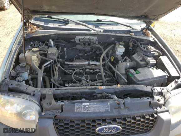2005 Ford Escape XLS Value with VIN 1FMYU92Z45KE32184, listed as a Copart auction lot 52211135 with 149,533 mi miles and Clean Title. Bid and sale history available at carsss.com. Image 12.