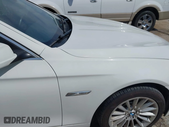 2013 BMW 5 Series 535i with VIN WBAFR7C56DC826143, listed as a IAAI auction lot 41970752 with 138,065 mi miles and . Bid and sale history available at DreamBid. Image 17.