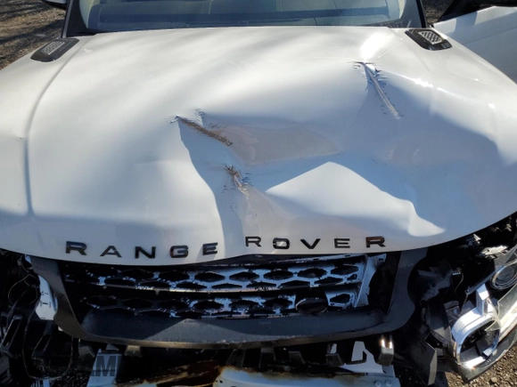 2016 Land Rover Range Rover Sport V6 Diesel HSE with VIN SALWR2KF8GA117710, listed as a Copart auction lot 49461685 with 174,805 mi miles and Salvage Title. Bid and sale history available at carsss.com. Image 12.