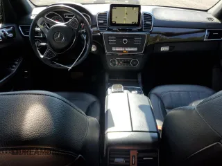 2017 Mercedes-Benz GLS 450 z VIN 4JGDF6EEXHA854678, wystawiony jako Copart lot #58337425 z przebiegiem 107 304 mil mil oraz Szkoda całkowita • Salvage title. Historia ofert i sprzedaży dostępna na DreamBid. Obrazek 8.