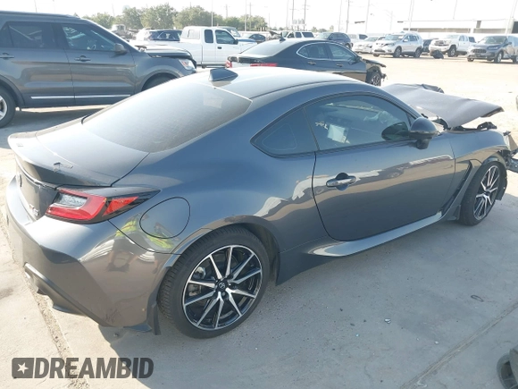 2023 Toyota 86 z VIN JF1ZNBB11P9765420, wystawiony jako IAAI lot #40588704 z przebiegiem Nie podano mil oraz . Historia ofert i sprzedaży dostępna na DreamBid. Obrazek 4.