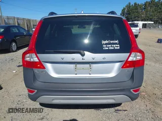 2011 Volvo XC70 3.2L with VIN YV4952BZXB1114680, listed as a IAAI auction lot 41883725 with 88,328 mi miles and . Bid and sale history available at DreamBid. Image 16.