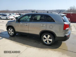 2012 Kia Sorento EX with VIN 5XYKU3A61CG288451, listed as a Copart auction lot 48953075 with 134,410 mi miles and Salvage Title. Bid and sale history available at carsss.com. Image 2.