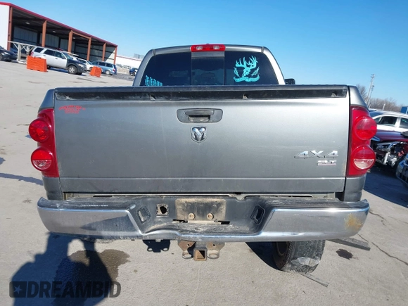 2007 Dodge 1500 SLT with VIN 1D7HU18207J523662, listed as a IAAI auction lot 41215939 with 250,725 mi miles. Bid and sale history available at carsss.com. Image 17.
