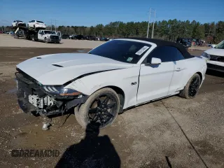 2020 Ford Mustang GT Premium z VIN 1FATP8FF1L5159416, wystawiony jako Copart lot #45575985 z przebiegiem 89 053 mil mil oraz Szkoda całkowita • Salvage title. Historia ofert i sprzedaży dostępna na DreamBid. Obrazek 1.