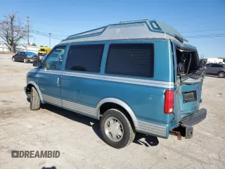 1995 Chevrolet Astro Cargo with VIN 1GBDM19W8SB112396, listed as a Copart auction lot 74824834 with Not Provided miles and Salvage Title. Bid and sale history available at carsss.com. Image 2.
