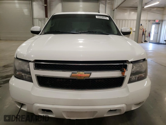 2011 Chevrolet Tahoe LT z VIN 1GNSKBE04BR366265, wystawiony jako Copart lot #55058045 z przebiegiem 136 971 mil mil oraz Szkoda całkowita • Salvage title. Historia ofert i sprzedaży dostępna na DreamBid. Obrazek 5.