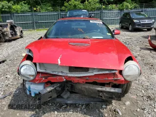 2002 Ford Thunderbird Hardtop Premium z VIN 1FAHP60A22Y123884, wystawiony jako Copart lot #59876794 z przebiegiem Nie podano mil oraz Szkoda całkowita • Salvage title. Historia ofert i sprzedaży dostępna na DreamBid. Obrazek 5.