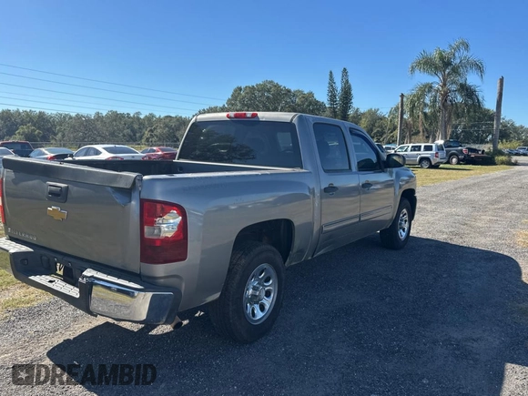 2013 Chevrolet Silverado 1500 LT with VIN 3GCPCSEA9DG215414, listed as a Copart auction lot 83071594 with 230,791 mi miles and Clean Title. Bid and sale history available at DreamBid. Image 4.