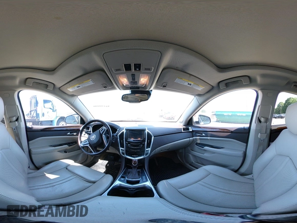 2013 Cadillac SRX Performance Collection with VIN 3GYFNDE34DS530275, listed as a IAAI auction lot 42148040 with 244,929 mi miles. Bid and sale history available at carsss.com. Image 18.