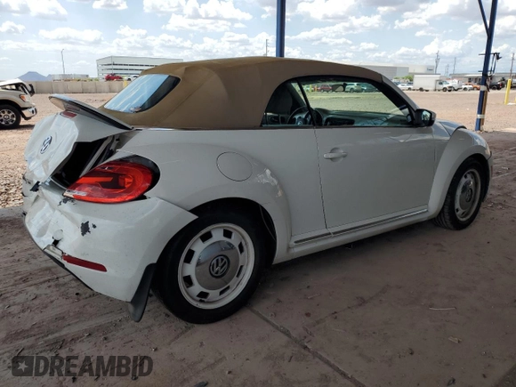 2013 Volkswagen Beetle 2.5L w/Sound/Nav z VIN 3VW5P7AT7DM811992, wystawiony jako Copart lot #59526355 z przebiegiem 102 542 mil mil oraz Szkoda całkowita • Salvage title. Historia ofert i sprzedaży dostępna na DreamBid. Obrazek 3.