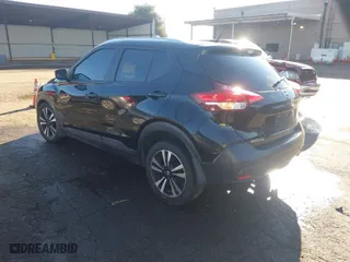 2019 Nissan Kicks SV with VIN 3N1CP5CU9KL568079, listed as a IAAI auction lot 41219531 with 140,033 mi miles. Bid and sale history available at carsss.com. Image 3.