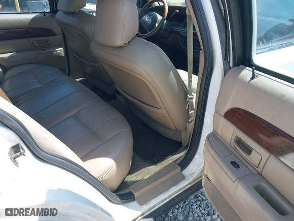 2003 Mercury Grand Marquis LS Premium with VIN 2MEFM75W93X606017, listed as a IAAI auction lot 41899723 with 132,599 mi miles. Bid and sale history available at carsss.com. Image 8.