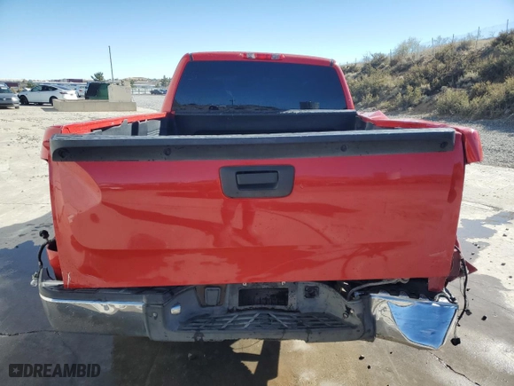 2010 Chevrolet Silverado 1500 LT with VIN 1GCSKSEAXAZ154146, listed as a Copart auction lot 77701494 with 225,528 mi miles and Salvage Title. Bid and sale history available at carsss.com. Image 6.