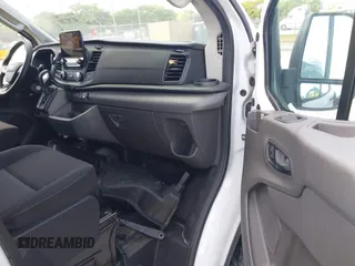 2020 Ford Transit Cargo with VIN 1FTYE1Y8XLKB80973, listed as a IAAI auction lot 41707281 with 112,721 mi miles and . Bid and sale history available at DreamBid. Image 5.
