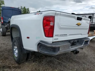 2024 Chevrolet Silverado 3500HD LT with VIN 1GC5YTEYXRF195291, listed as a Copart auction lot 61459154 with 0 mi miles and Salvage Title. Bid and sale history available at carsss.com. Image 2.