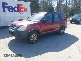 2005 Honda CR-V LX with VIN SHSRD78575U329221, listed as a IAAI auction lot 42133342 with 266,424 mi miles. Bid and sale history available at carsss.com. Image 2.