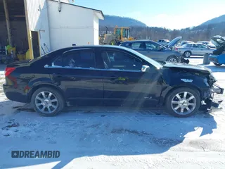 2007 Lincoln MKZ z VIN 3LNHM26T07R653177, wystawiony jako IAAI lot #41571111 z przebiegiem 124 929 mil mil oraz . Historia ofert i sprzedaży dostępna na DreamBid. Obrazek 13.