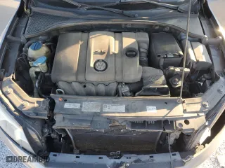 2012 Volkswagen Passat SE with VIN 1VWBH7A33CC044187, listed as a Copart auction lot 87682585 with 138,176 mi miles and Clean Title. Bid and sale history available at carsss.com. Image 12.