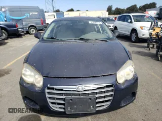 2004 Chrysler Sebring Touring z VIN 1C3AL56R64N291602, wystawiony jako Copart lot #71096534 z przebiegiem 98 772 mil mil oraz Szkody całkowita. Historia ofert i sprzedaży dostępna na DreamBid. Obrazek 5.