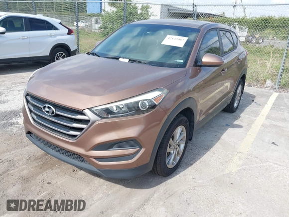 2016 Hyundai Tucson SE z VIN KM8J23A4XGU180300, wystawiony jako IAAI lot #42123067 z przebiegiem 123 804 mil mil oraz . Historia ofert i sprzedaży dostępna na DreamBid. Obrazek 17.