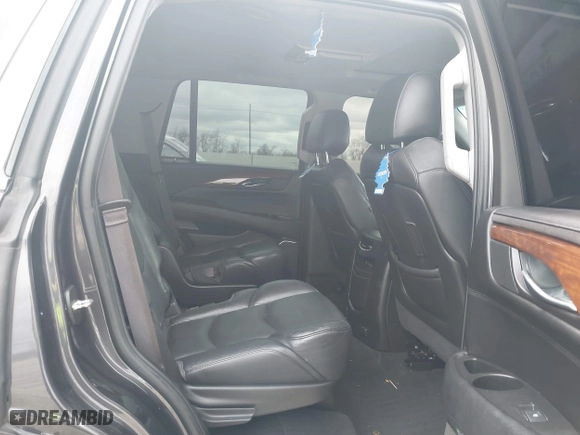 2017 Cadillac Escalade Premium Luxury with VIN 1GYS4CKJ9HR161307, listed as a IAAI auction lot 41304055 with 114,660 mi miles. Bid and sale history available at carsss.com. Image 8.