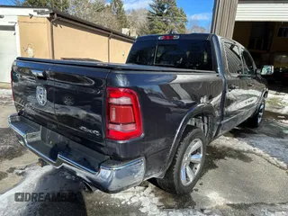 2020 Ram 1500 Limited with VIN 1C6SRFHT5LN165623, listed as a IAAI auction lot 41805735 with 116,370 mi miles. Bid and sale history available at carsss.com. Image 4.