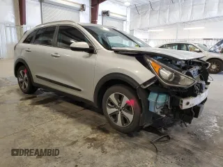 2017 Kia Niro LX with VIN KNDCB3LC6H5049927, listed as a Copart auction lot 62688124 with 123,870 mi miles and Salvage Title. Bid and sale history available at carsss.com. Image 4.