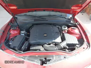 2014 Chevrolet Camaro LS z VIN 2G1FA1E32E9147104, wystawiony jako IAAI lot #42324064 z przebiegiem 70 585 mil mil oraz . Historia ofert i sprzedaży dostępna na DreamBid. Obrazek 10.