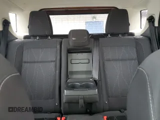 2020 Ford EcoSport SE z VIN MAJ6S3GL3LC389036, wystawiony jako Copart lot #52406165 z przebiegiem Nie podano mil oraz Szkody całkowita. Historia ofert i sprzedaży dostępna na DreamBid. Obrazek 10.