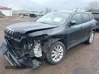 2014 Jeep Cherokee Limited z VIN 1C4PJMDS3EW300537, wystawiony jako IAAI lot #41921510 z przebiegiem 173 866 mil mil oraz . Historia ofert i sprzedaży dostępna na DreamBid. Obrazek 2.