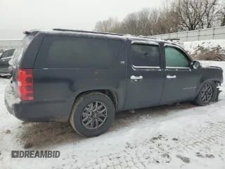 2008 Chevrolet Suburban LTZ with VIN 3GNFK16Y58G195633, listed as a Copart auction lot 43244645 with 201,312 mi miles and Clean Title. Bid and sale history available at carsss.com. Image 3.