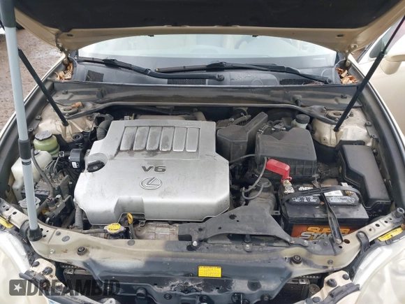 2007 Lexus ES with VIN JTHBJ46G772002584, listed as a IAAI auction lot 41793464 with 152,993 mi miles. Bid and sale history available at carsss.com. Image 10.