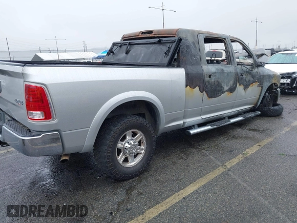 2013 Ram 2500 Laramie with VIN 3C6TR5NT1DG551369, listed as a IAAI auction lot 41561187 with Not Provided miles. Bid and sale history available at carsss.com. Image 4.