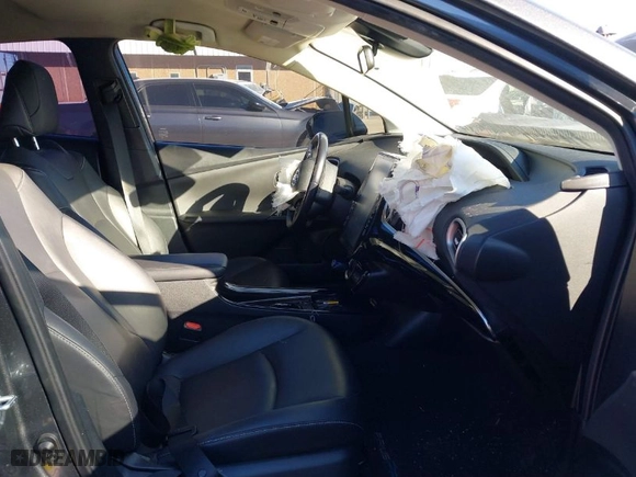 2021 Toyota Prius Prime LE with VIN JTDKAMFP4M3178919, listed as a IAAI auction lot 40902821 with 43,647 mi miles. Bid and sale history available at carsss.com. Image 5.