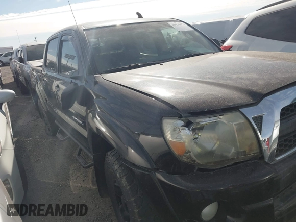 2011 Toyota Tacoma with VIN 5TFLU4EN4BX003524, listed as a IAAI auction lot 41357331 with 226,864 mi miles and . Bid and sale history available at carsss.com. Image 13.
