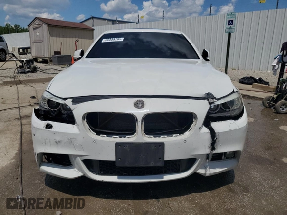 2013 BMW 5 Series 535i xDrive z VIN WBAFU7C59DDU73258, wystawiony jako Copart lot #56858785 z przebiegiem Nie podano mil oraz Szkoda całkowita • Salvage title. Historia ofert i sprzedaży dostępna na DreamBid. Obrazek 5.