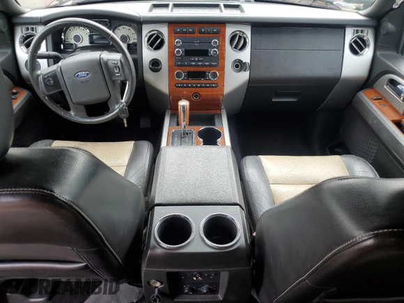 2010 Ford Expedition Eddie Bauer with VIN 1FMJU1H5XAEB72924, listed as a Copart auction lot 62545325 with 164,014 mi miles and Salvage title. Bid and sale history available at DreamBid. Image 8.