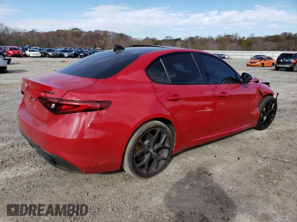 2020 Alfa Romeo Giulia with VIN ZARFAMAN5L7637380, listed as a Copart auction lot 68599972 with 0 mi miles. Bid and sale history available at carsss.com. Image 3.