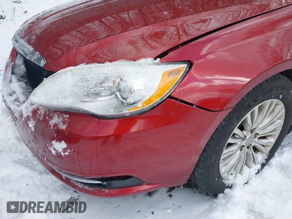 2012 Chrysler 200 Limited with VIN 1C3CCBCG3CN109363, listed as a IAAI auction lot 41591183 with 127,563 mi miles and . Bid and sale history available at DreamBid. Image 13.