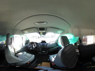 2019 Ford Transit Passenger XL z VIN 1FBZX2YM2KKA81620, wystawiony jako IAAI lot #41419895 z przebiegiem 189 196 mil mil oraz . Historia ofert i sprzedaży dostępna na DreamBid. Obrazek 17.